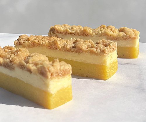 おいもDEチーズバトン 商品写真